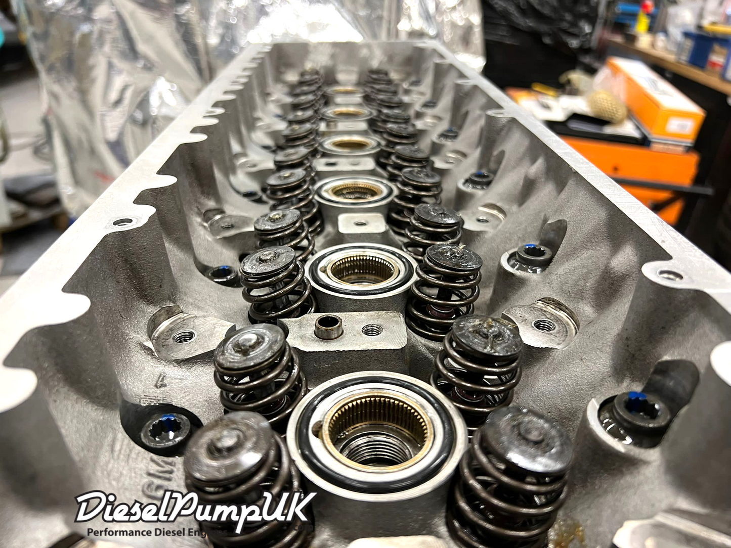 Head to cam oring for om606 engine