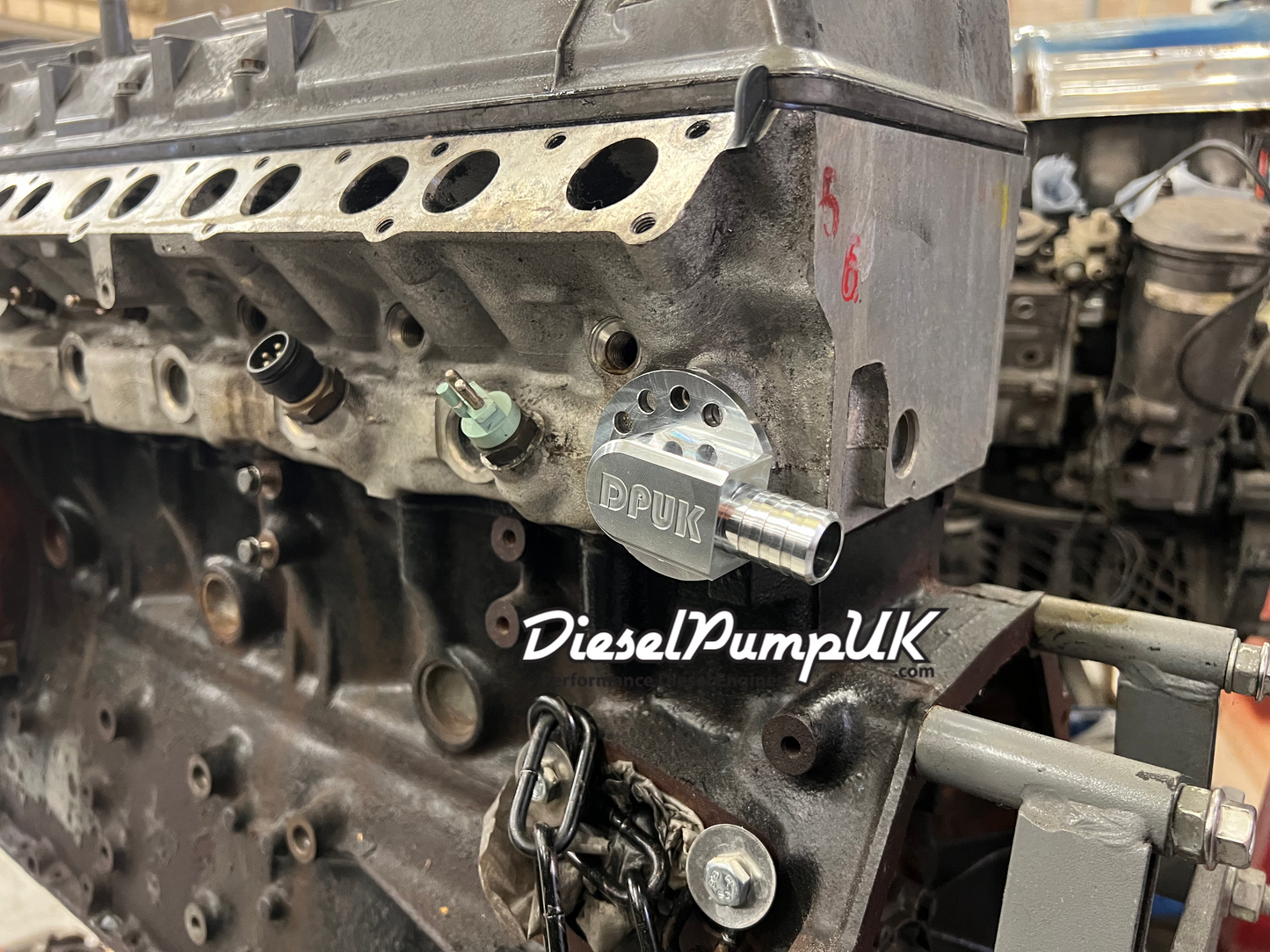OM606 Adjustable Rear Water Outlet