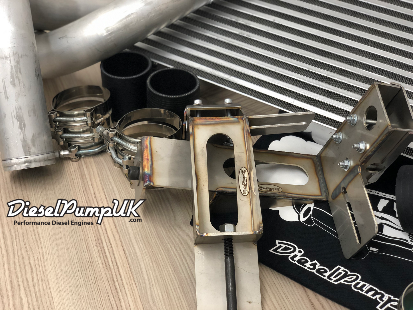 W124 Intercooler Kit