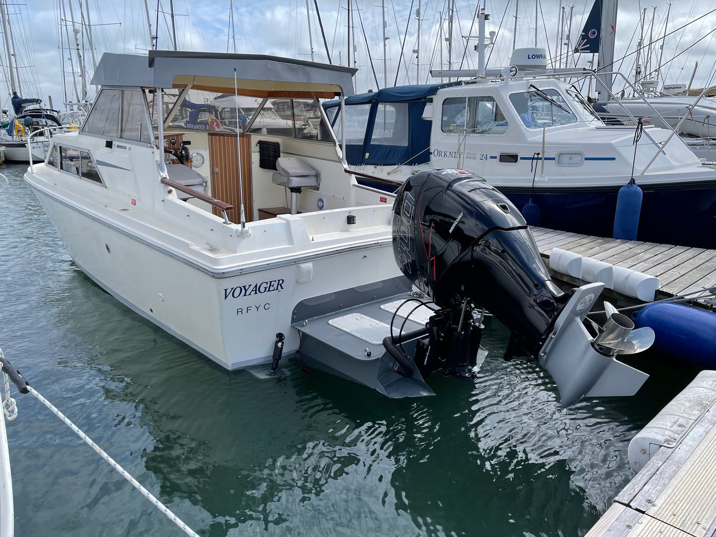 Outboard Transom Mount