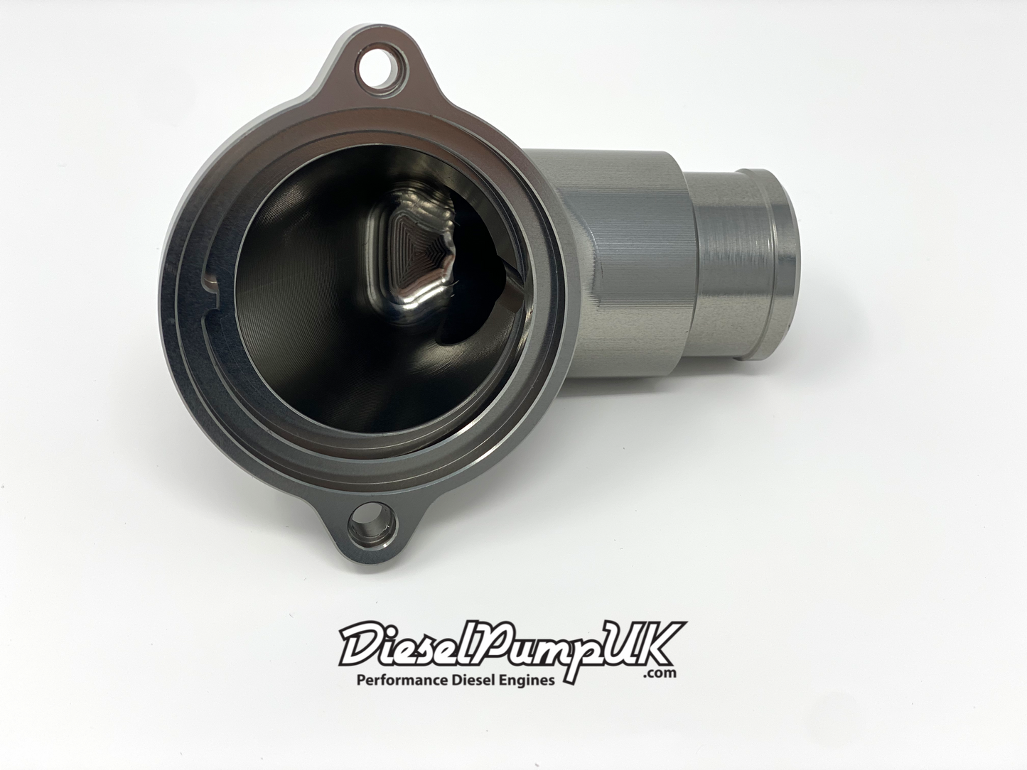 Land Rover Defender – OM606 Thermostat Housing